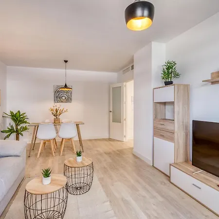 Apartment Hanami Almenara 2 *